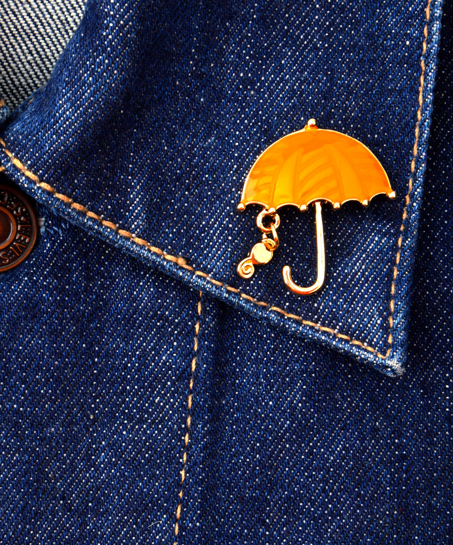 Kitűző - Narancssárga Esernyő