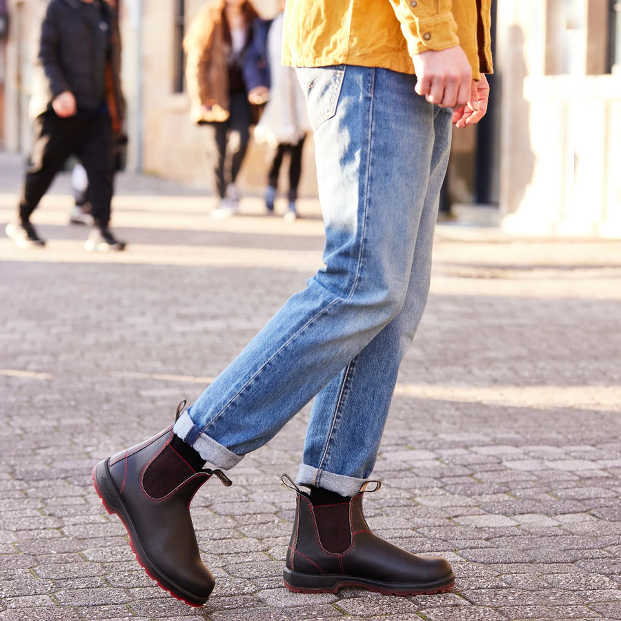 Blundstone 2342 - Black/Red