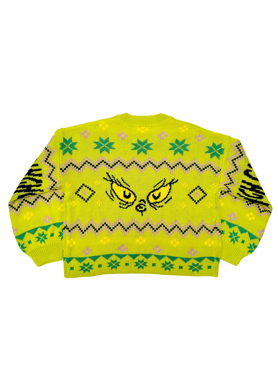 Ez a pulóver, egy használt darab a Szputnyik Shop gondosan válogatott vintage kollekciójából, amely már őrzi a karácsony varázslatos hangulatát. Ajándékozd meg a bolygót azzal, hogy idén egy preloved darabot vásárolsz!