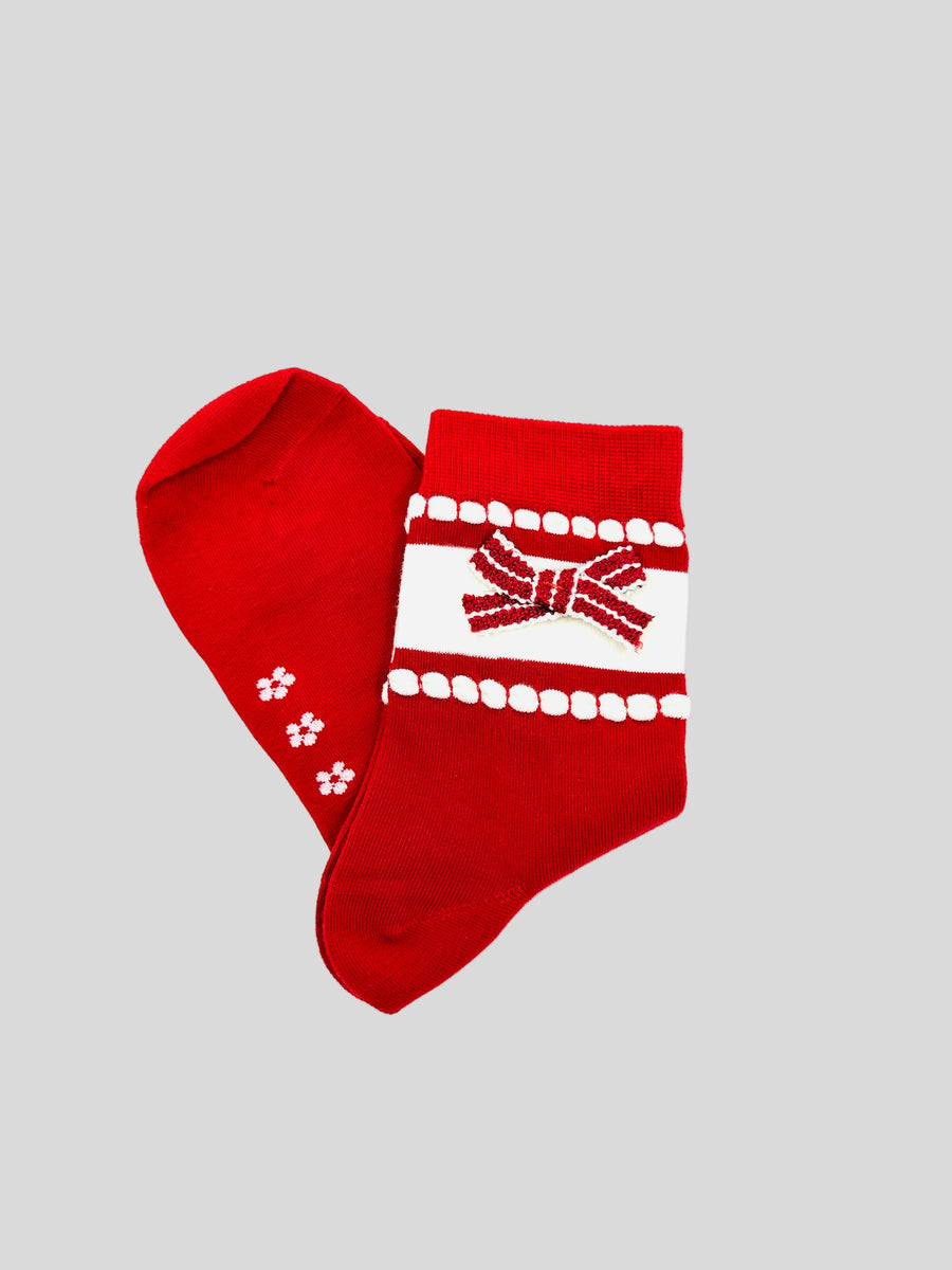 Dobd fel a szetted egy különleges zoknival!