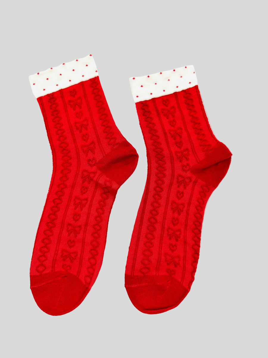 Dobd fel a szetted egy különleges zoknival!