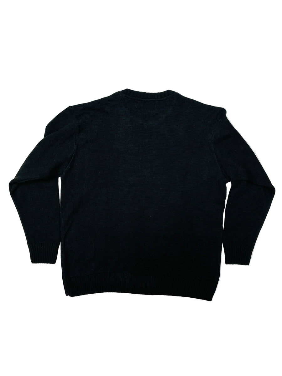 Ez a pulóver, egy használt darab a Szputnyik Shop gondosan válogatott vintage kollekciójából, amely már őrzi a karácsony varázslatos hangulatát. Ajándékozd meg a bolygót azzal, hogy idén egy preloved darabot vásárolsz!