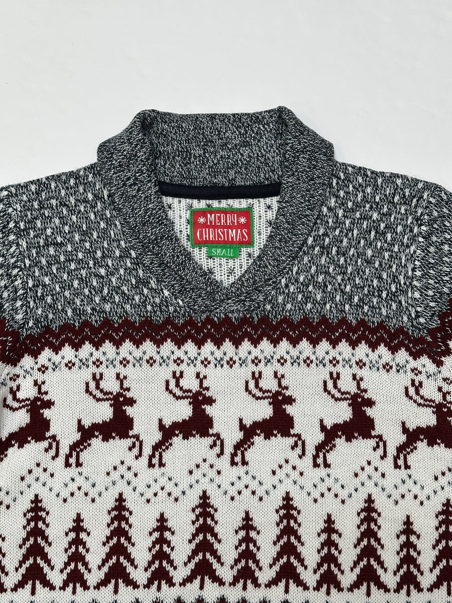 Ez a pulóver, egy használt darab a Szputnyik Shop gondosan válogatott vintage kollekciójából, amely már őrzi a karácsony varázslatos hangulatát. Ajándékozd meg a bolygót azzal, hogy idén egy preloved darabot vásárolsz!