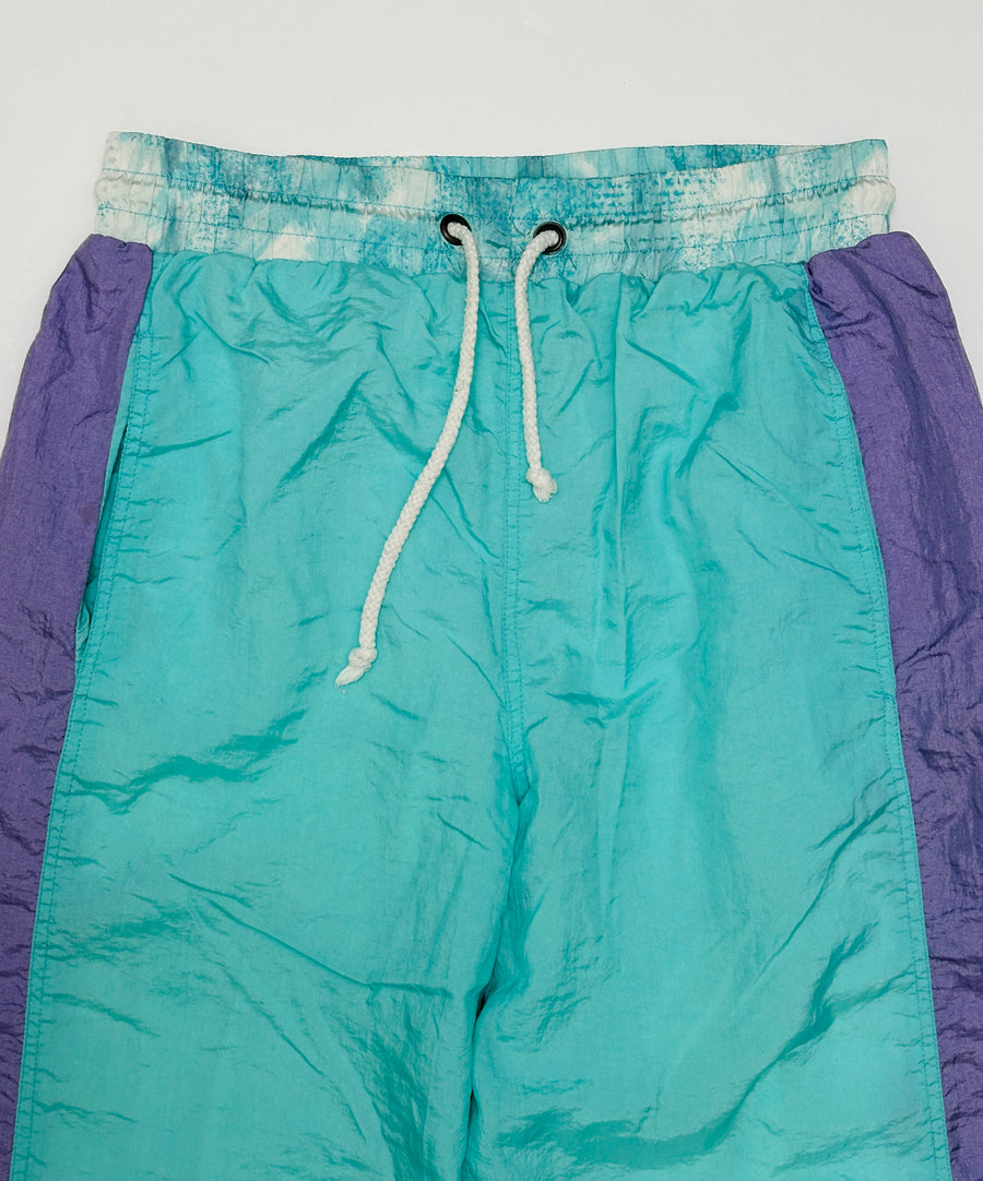 Igazi örök darab. Vintage susi nadrág. Bő szabású, puha béléssel. S-es méret. Pasztell színekben, kék és lila.