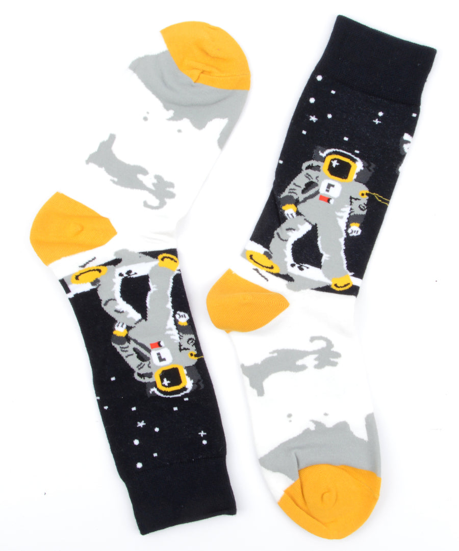 Űrhajós mintás zokni