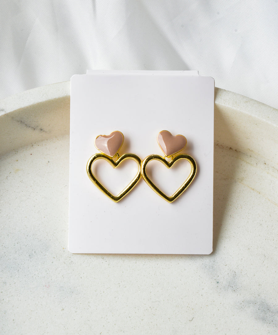 Earrings - Beige heart