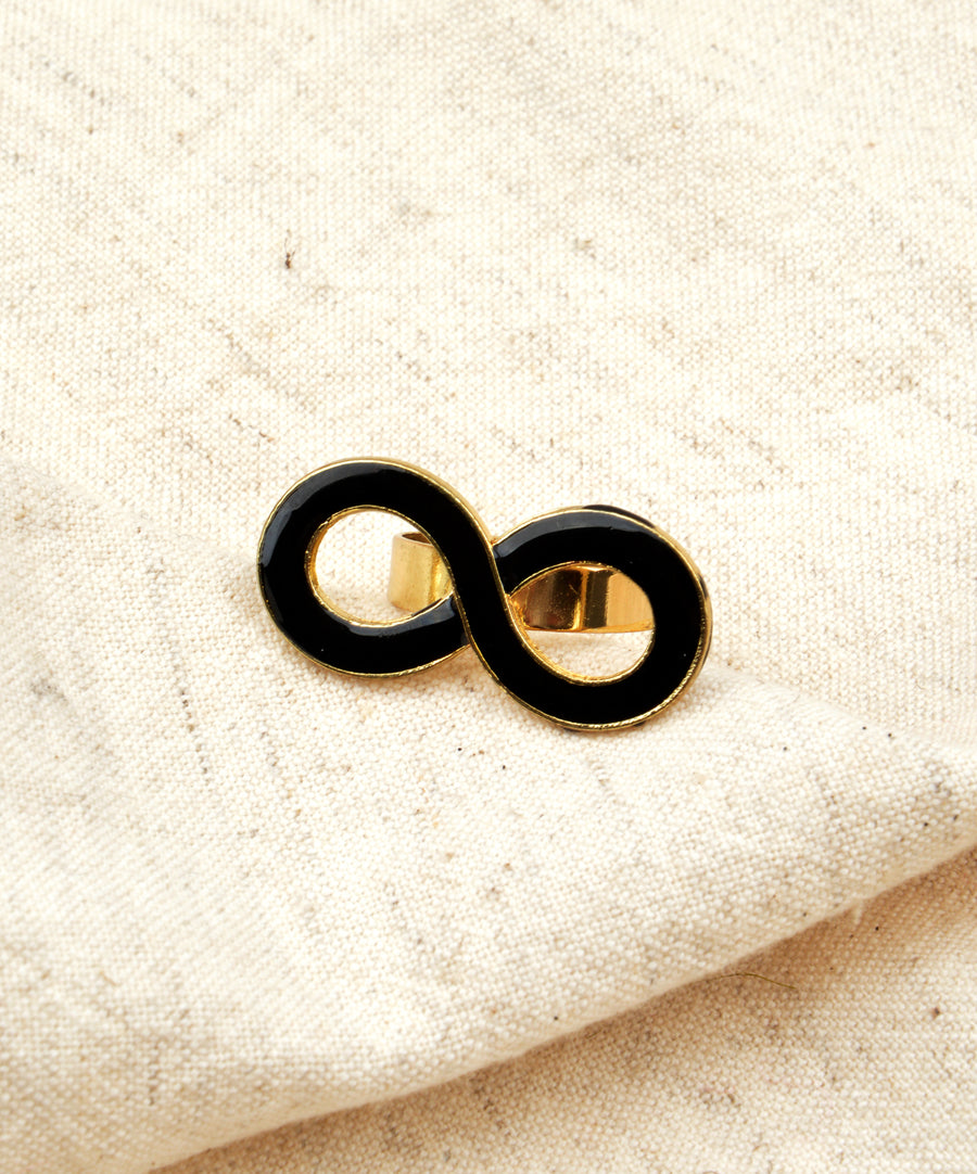 Gyűrű - Nagy fekete végtelen