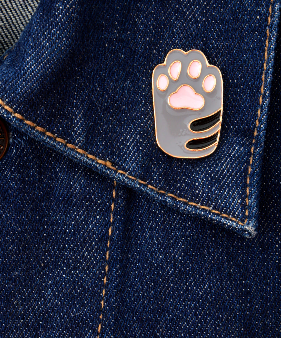 Pin - Grey Paw