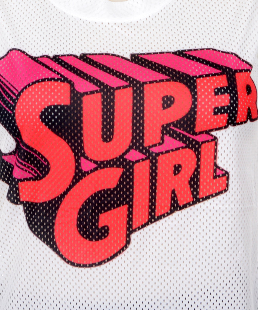 Lenge szabású női necc top Super Girl felirattal.