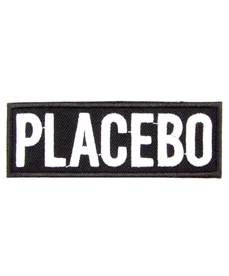 Placebo mintájú hímzett felvarró